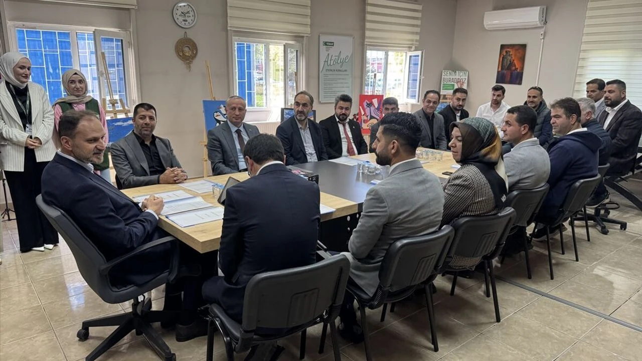 yesilay-genel-baskani-mehmet-dinc-agrida-konustu